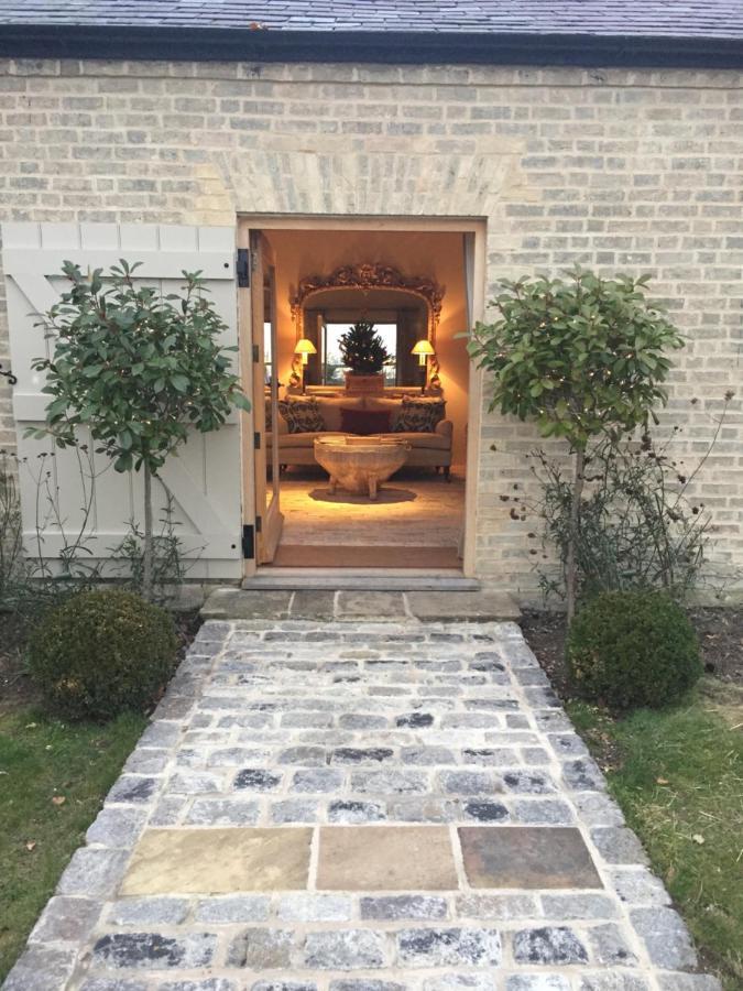 Cambridge Country Cottages Exterior foto